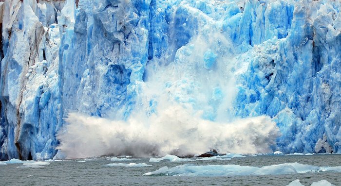 Groenlàndia patís una fonda de glaç 7 còps màger